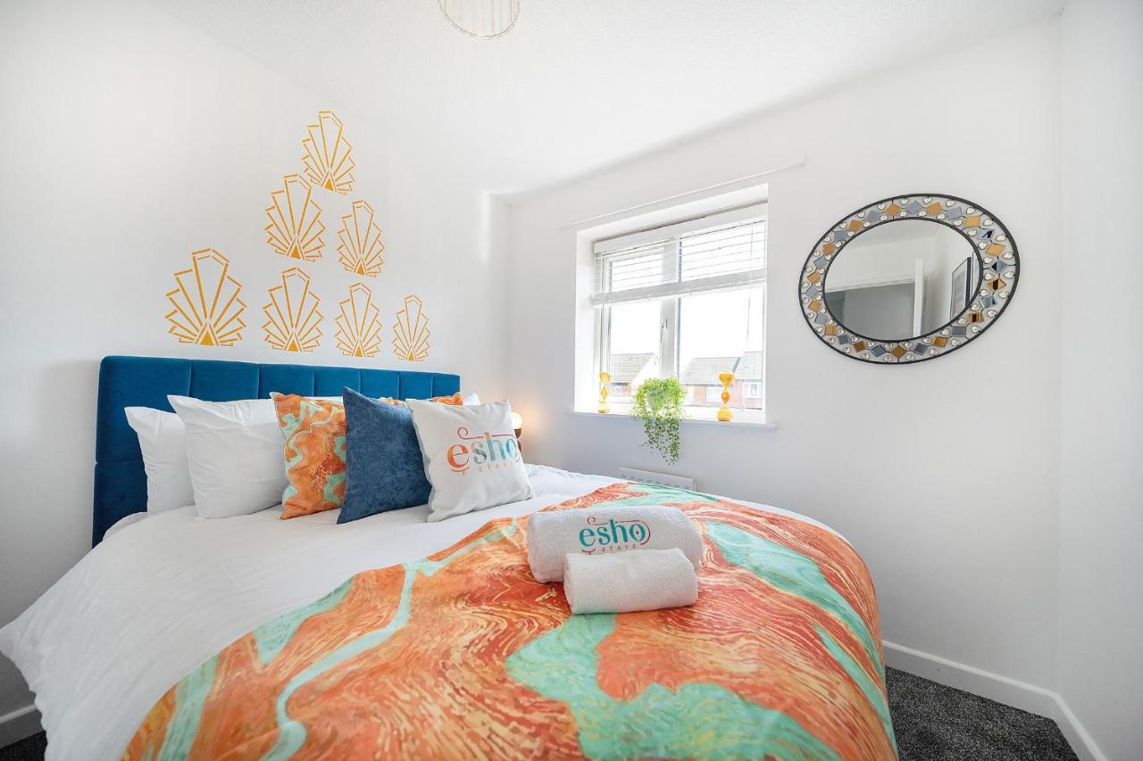 Stylish 3 Bed House, Large Garden, Parking, Wifi - Esho Stays Coventry Exterior foto