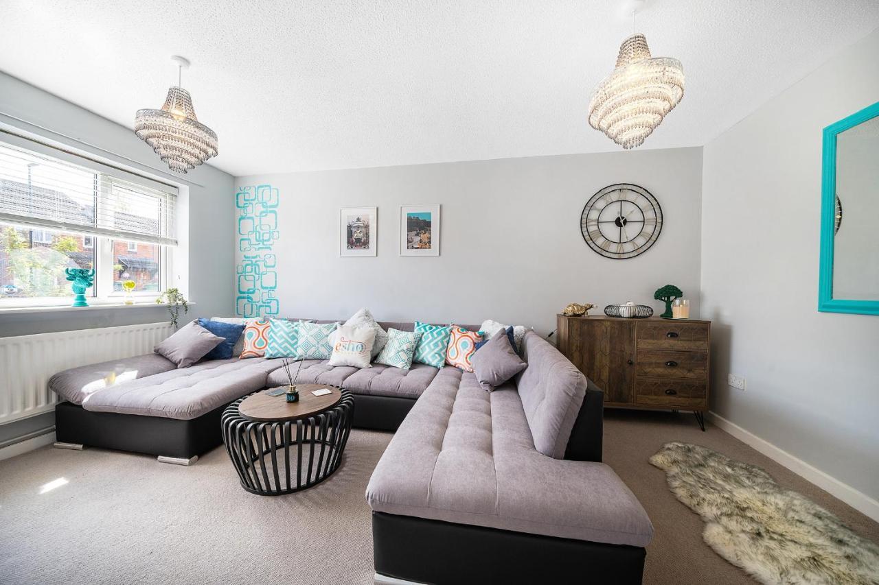 Stylish 3 Bed House, Large Garden, Parking, Wifi - Esho Stays Coventry Exterior foto