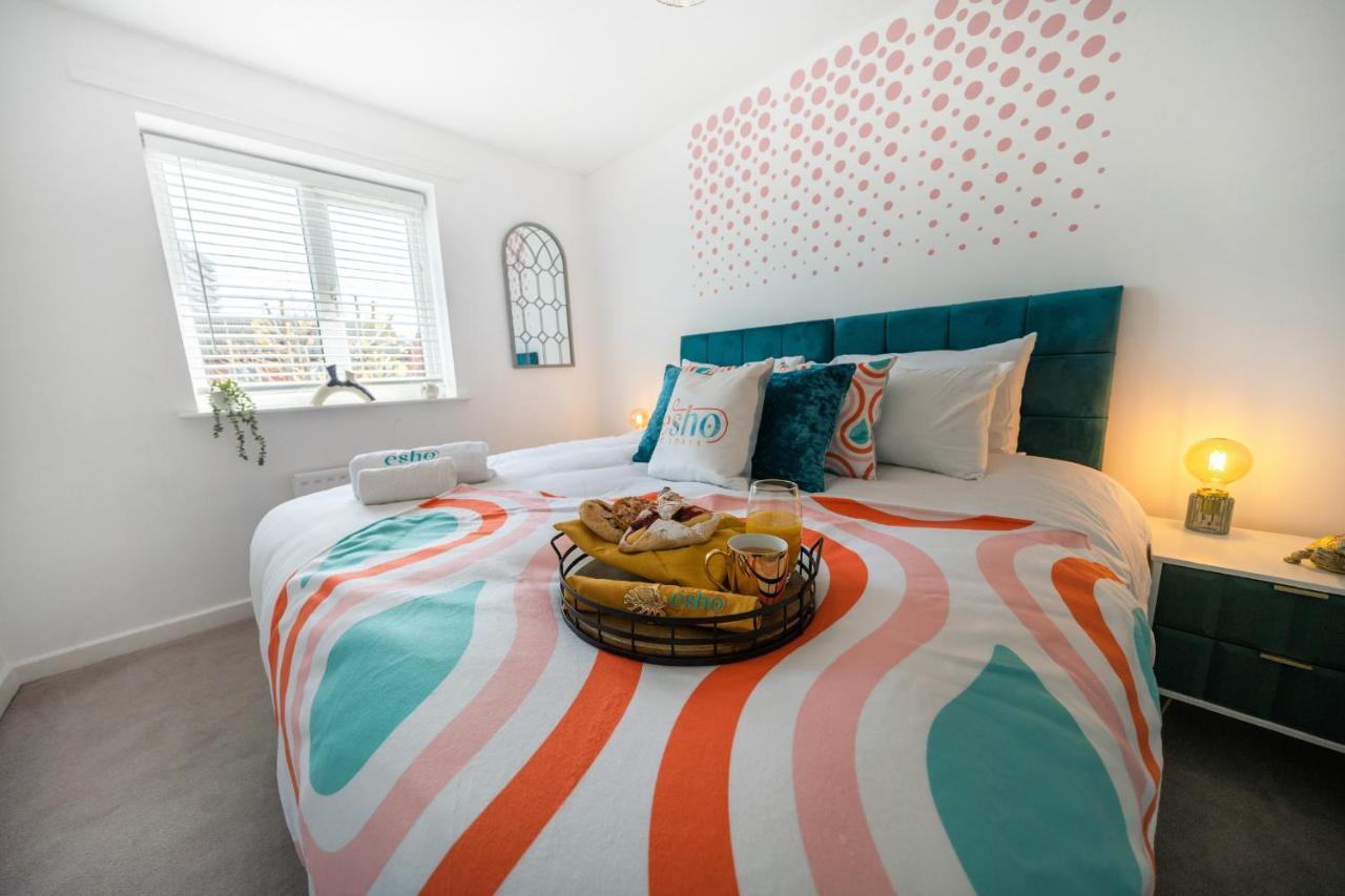 Stylish 3 Bed House, Large Garden, Parking, Wifi - Esho Stays Coventry Exterior foto